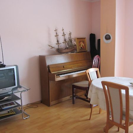 Apartments Dilja Малинска Номер фото