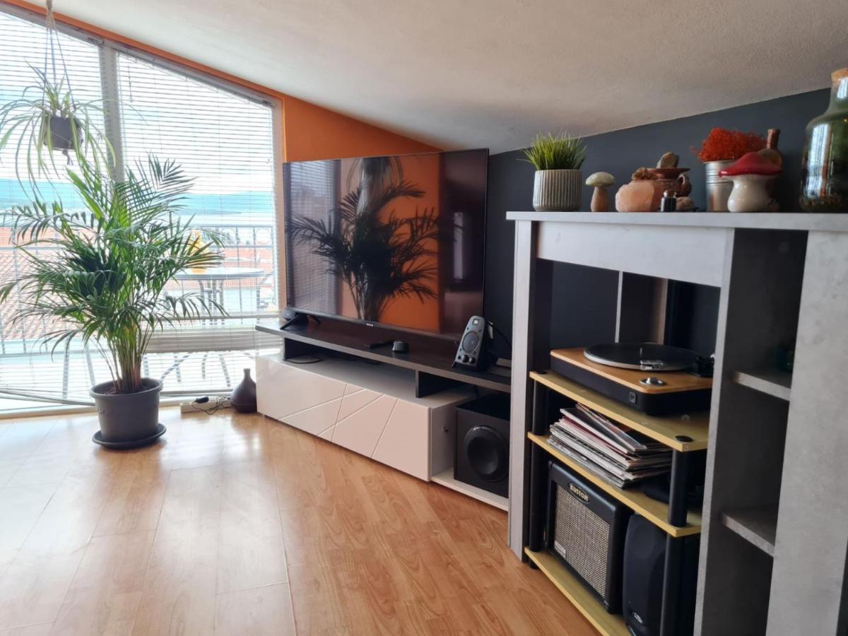 Apartments Dilja Малинска Экстерьер фото